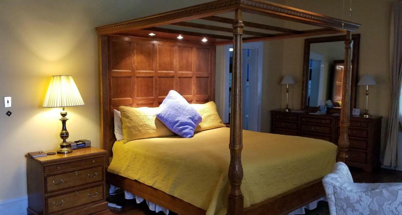 Morehead Manor Bed And Breakfast Durham Exterior foto